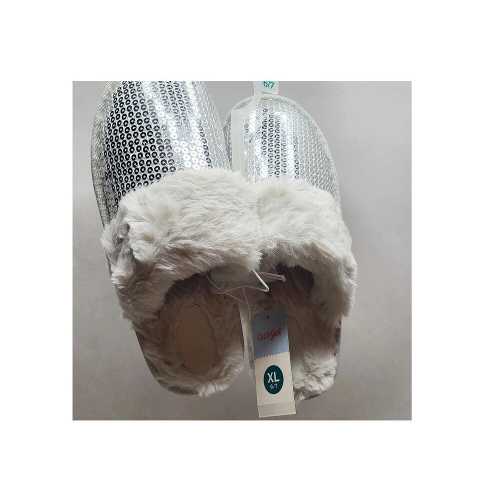 Youth Girls Cat & Jack XL 6/7 Slippers Sequin Silver Lane Scuff Slip Ons